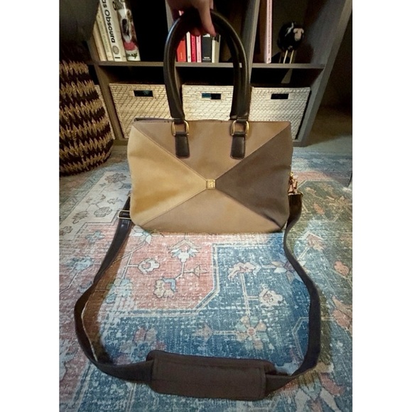 DIANE VON FURSTENBERG Two-Way Weekender Duffle Travel Bag Brown Suede Tri-Tone - Picture 4 of 16